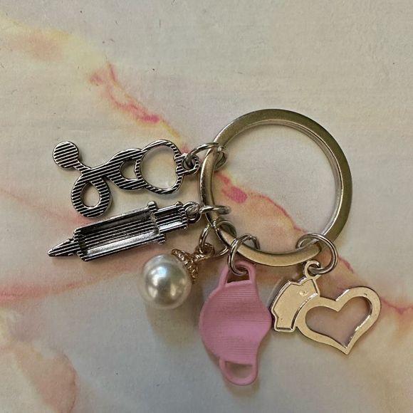 Nurse charm key chain - Picture 3 of 7
